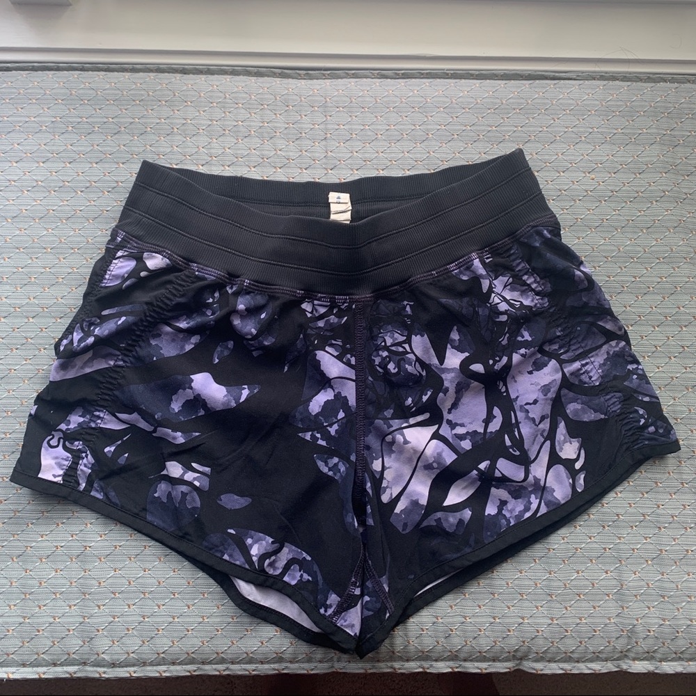 Lululemon Free & Crosstrain Shorts Black Swan